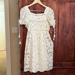 Trulli cream lace dress Sz Xs